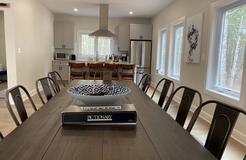 Mount Marion House | Hudson Valley Evergreen Treehouse