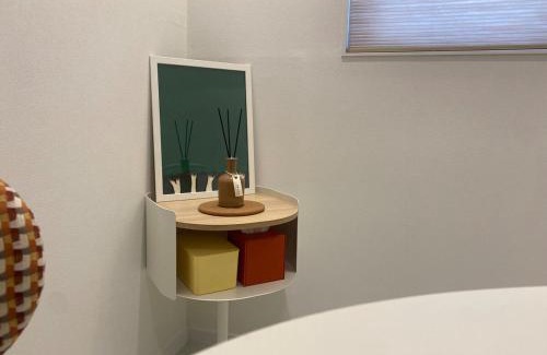 Yeonnam-dong Apartment | Hugainn Yeonnam J