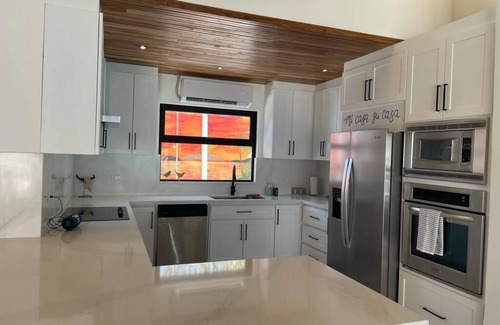 Potrero House | Huge 5 Bedroom Beach Home in Surfside Playa Potrero!