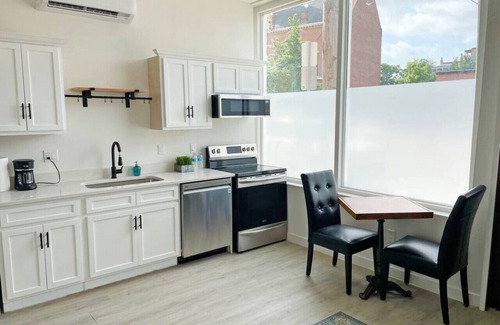 Over-the-Rhine House | Huge Downtown Retreat Walkable to Everything