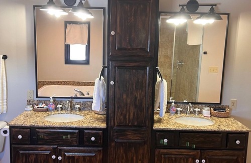 The Galena Territory House | Huge Galena Territory Retreat