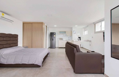 Medellin Apartment | Huge Studio in a brand new building in Parque Poblado AC, Security, Can have guests.