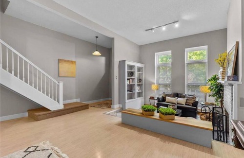 Lafayette Square House | Huge Victorian Home in Historic Lafayette Square