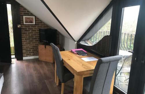 Littlehampton Apartment | Hunters Hide Apt