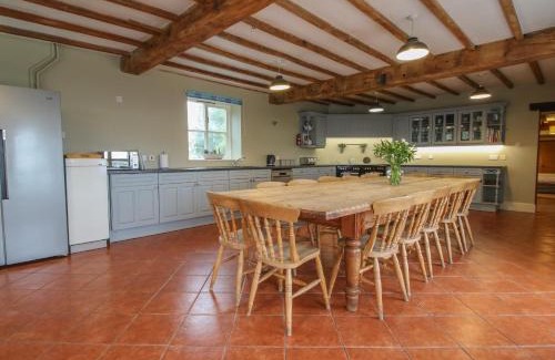 Tenbury Wells House | Hunters Moon