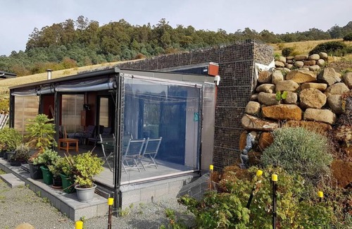 Franklin Apartment | Huon Burrow -Water views, Underground cozy retreat