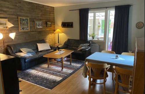 Solleftea Villa | Hus nära Hallstaberget