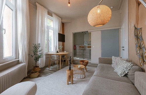 Sint-Andries Apartment | Huswell - Cozy apartment in Antwerps