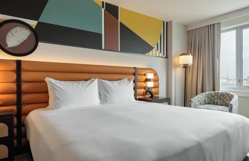 Rosemont Hotel | Hyatt Centric Chicago O'Hare