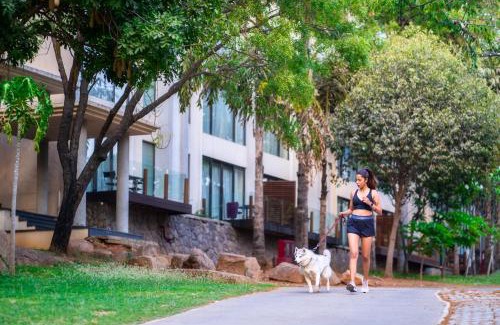 Nanakram Guda Hotel | Hyatt Hyderabad Gachibowli