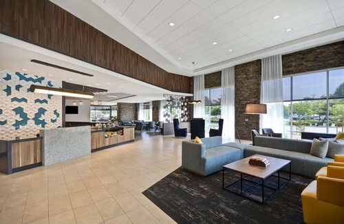 Raisin Hotel | Hyatt Place Fresno
