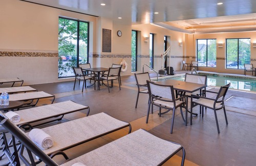 Herndon Hotel | Hyatt Place Herndon Dulles Airport East