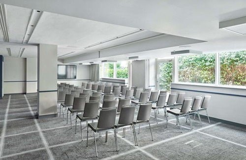 Heathrow Villages Hotel | Hyatt Place London Heathrow Airport