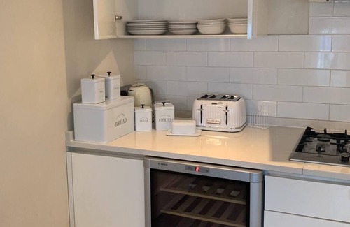 City of Westminster Apartment | HYDE PARK DELUXE APARTMENT I