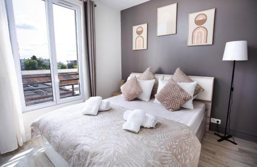 Louis Bertrand-Mirabeau-Semard Apartment | Hyper center I Proche RER & METRO I 3,4 people