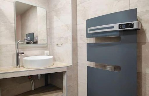 Centre Ville Apartment | Hypercentre : vue cathédrale - verrière - cosy