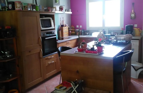 Brie House | I rent a room for two people in a single-storey house in a quiet area.