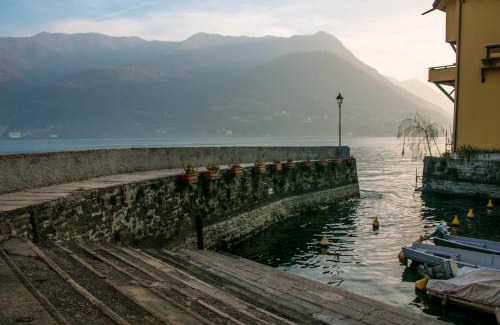 Carate Urio Apartment | I Scalitt by Quokka 360 - Como Lake typical house in the fishing village