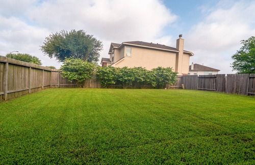 Houston House | IAH* Gameroom *Pool Table * Texas Home Living