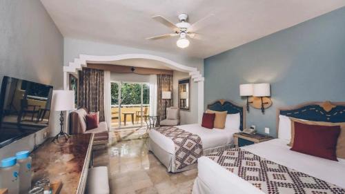 Villa Juarez Resort | Iberostar Waves Paraíso del Mar - All Inclusive