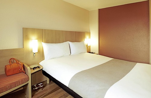Santa Coloma de Gramenet Hotel | ibis Barcelona Santa Coloma