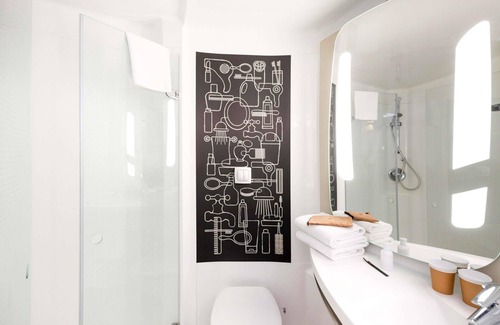 ZAC Coeur de Bastide Hotel | ibis Bordeaux Centre Bastide