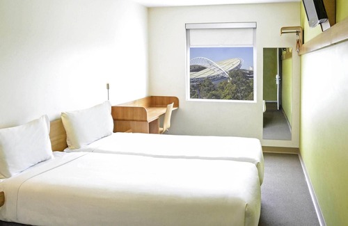 Sydney Olympic Park Hotel | ibis budget Sydney Olympic Park