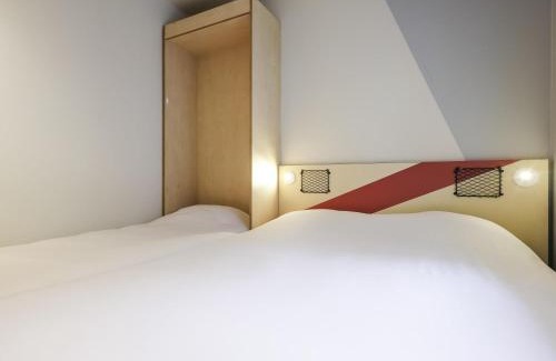 Villemomble Hotel | ibis Budget Villemomble