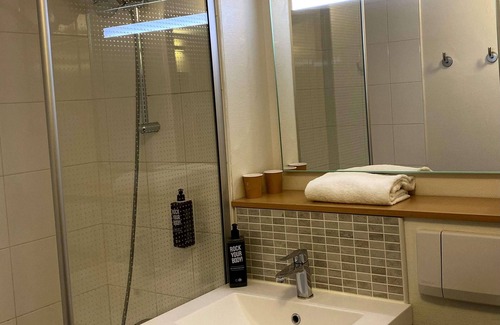 Chasse-sur-Rhone Hotel | ibis Lyon Sud Chasse Sur Rhone