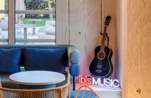 Manosque Hotel | ibis Manosque Cadarache