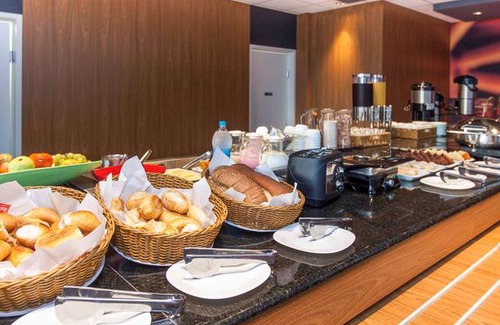 Mogi das Cruzes Hotel | Ibis Mogi Das Cruzes Shopping
