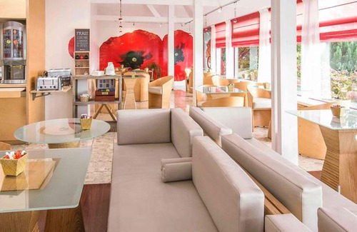 Yffiniac Hotel | ibis Saint Brieuc Yffiniac