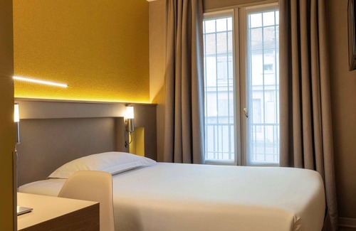 Bourg-la-Reine Hotel | ibis Styles Bourg La Reine