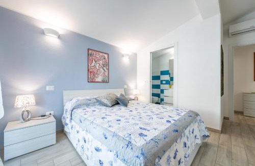 Geremeas House | Ibiscus Rosa 2