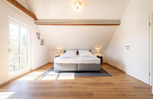 Ehningen Apartment | IBM, Bertrandt, Küche, 6 Pers, Home Office