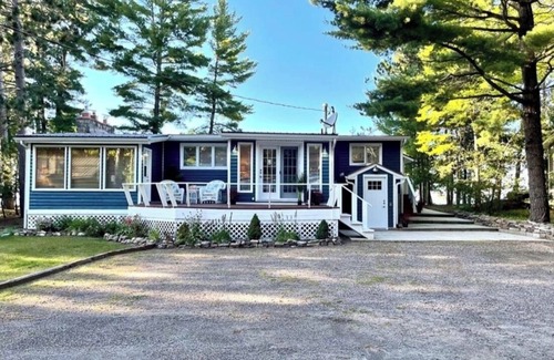 Nipissing Cottage | Ice Fishing Lake Nipissing, Private Cottage Lover’s Paradise