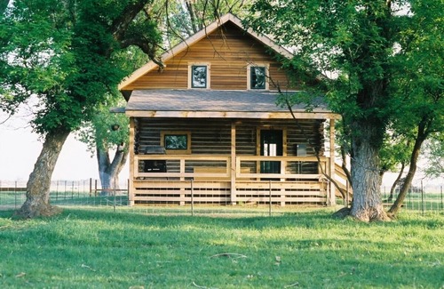 Chester Cabin | Idaho's Henry's Fork Ranch offers guests more than all the others.