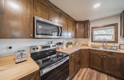 Idaho Falls House | IdaHOME - Idaho Falls Retreat