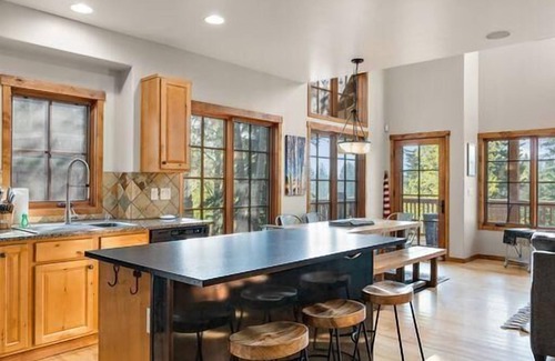 Tamarack Resort House | Ideal 2 BR Townhome|Ski in/Out, Pet Friendly