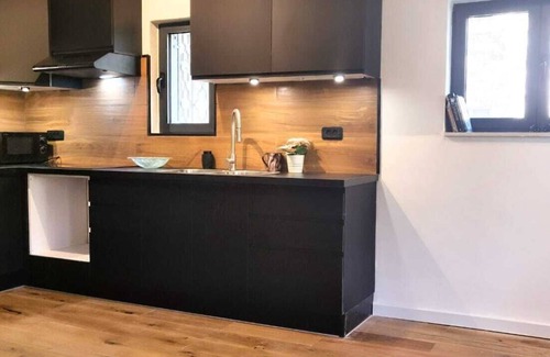 Emek Refaim Apartment | Ideal Apartment in Moshava Germanit's heart