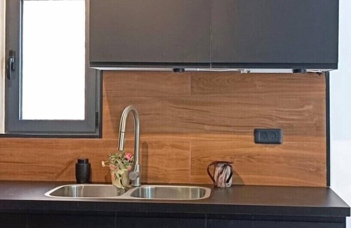 Emek Refaim Apartment | Ideal Apartment in Moshava Germanit's heart