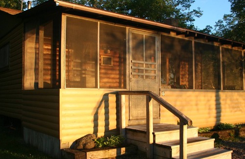 Lake Shore Cabin | Ideal Location On Level, Sandy Shore On Beautiful Gull Lake In Brainerd Lakes