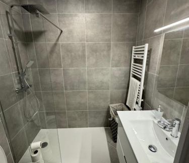 Saint-Andre Apartment | Ideal’Appart 16eme