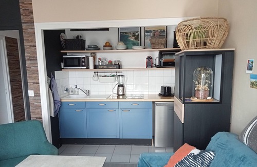 Finistere Apartment | Ideally located apartment 200 ml from the beach