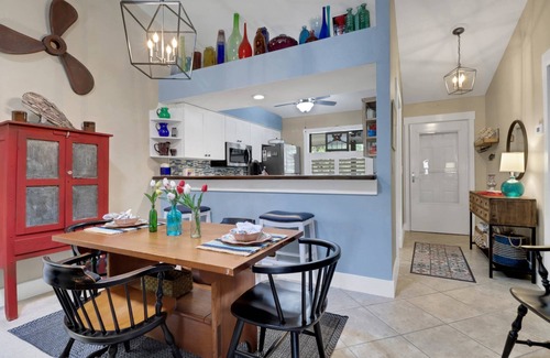 Iona Condo | Ideally Located Gated Community-Minutes to FMB! Community Pools, Pickleball, Active Social Schedule!