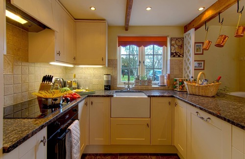 Totnes Cottage | Idyllic Country Cottage at Aish Cross Stoke Gabriel Totnes
