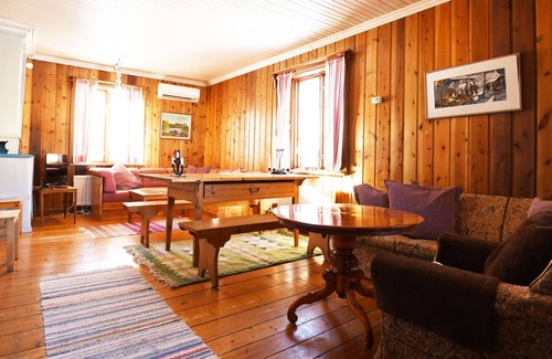 Malung-Salen Municipality House | Idyllic log cabin in Dalarna close to nature and skiing | SE19020