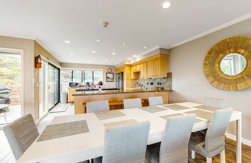 Pajaro Dunes House | Idyllic Ocean-View Oasis with Rooftop Deck, Private Hot Tub - Steps to Shore