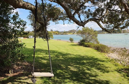 Kerikeri House | Idyllic private beach getaway