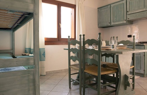 Sos Alinos Apartment | Idyllic Residence Cala Viola B4 one Bedroom Apartment sleeps 4 persons